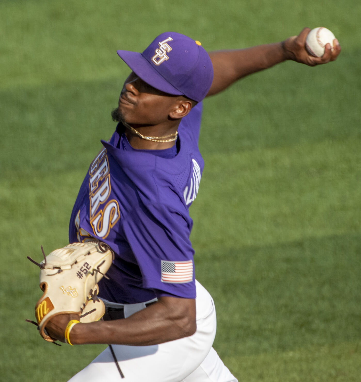 BR.lsutennessee.061321 0237 bf.jpg
